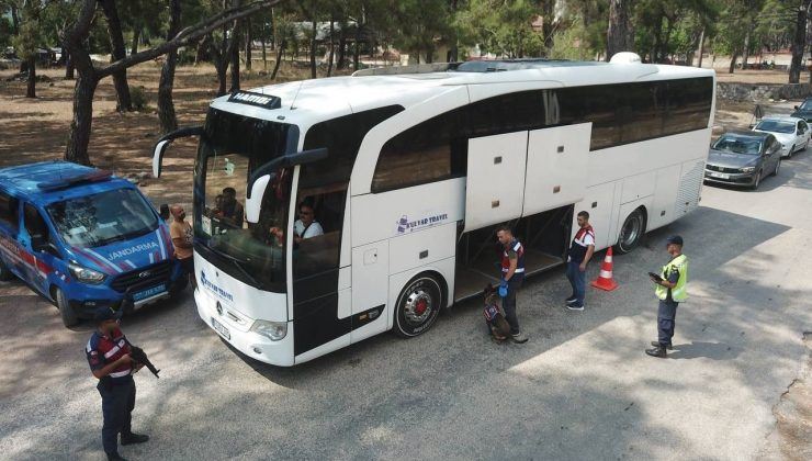 ANTALYA’NIN GÖZDE TURİZM MERKEZLERİNDE UYUŞTURUCU OPERASYONU.. 11 GÖZALTI