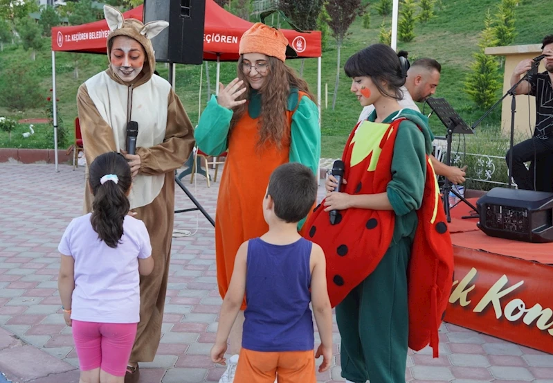 Konser ve tiyatro bir arada