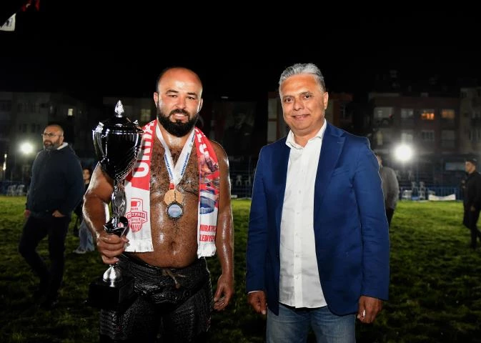 İlk şampiyon Paşa’nın Aslanı Okulu
