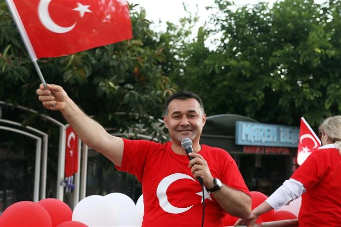ALANYA “ZAFER” COŞKUSUNU KORAY AVCI İLE YAŞAYACAK - 30 AĞUSTOS’TA ALANYA TEK YÜREK OLACAK