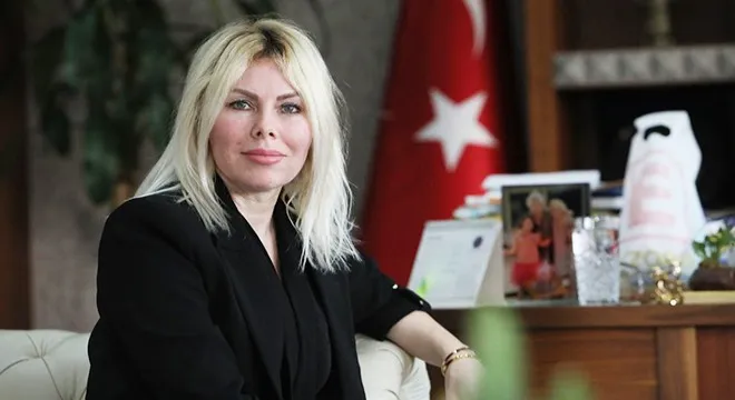 REKTÖR ÖZKAN’DAN EV SAHİPLERİNE.. ‘KİRALAR ÇOK PAHALI, BİRAZ İNSAFLI OLUN’