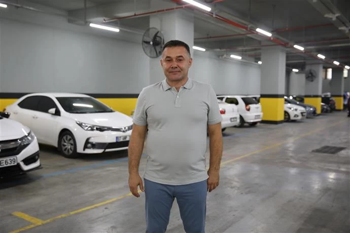 BAŞKAN YÜCEL: “KAPALI OTOPARK HİZMETİ 1 EKİM’E KADAR ÜCRETSİZ”