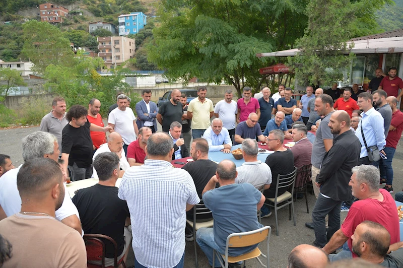 BAŞKAN ZORLUOĞLU SANAYİ ESNAFININ SORUNLARINI DİNLEDİ