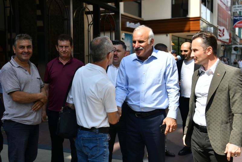 BAŞKAN ZORLUOĞLU ŞEHRİ ARŞINLAMAYA DEVAM EDİYOR