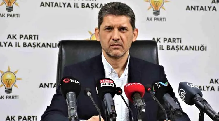 AK PARTİ ANTALYA’DA DEĞİŞİM SÜRECİ HIZLI BAŞLADI.. ‘YÜZDE 50 DEĞİŞECEK’