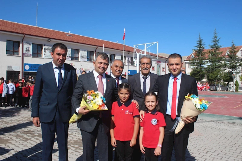 Belediye Başkanımız Serkan Koyuncu, İlköğretim Haftası Kutlama Programına Katıldı