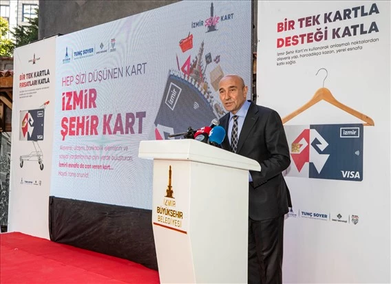 Öğrencinin çantası, esnafın kasası doluyor