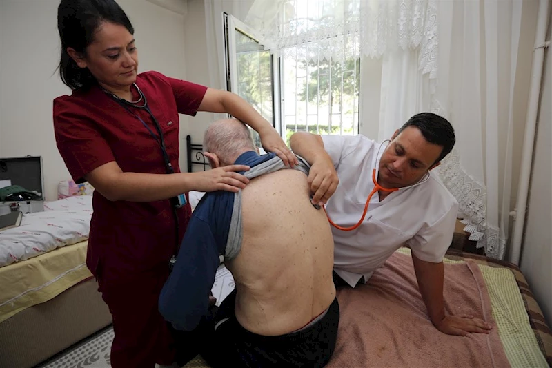 Binlerce Vatandaş Yenimahalle Polikliniği