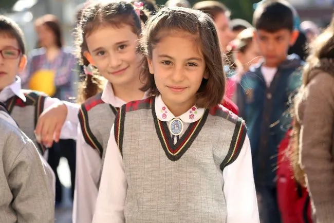 EĞİTİMDE YENİ DÖNEM.. TÜRKÇE ORTALAMASI 70 OLMAYAN SINIFI GEÇEMEYECEK