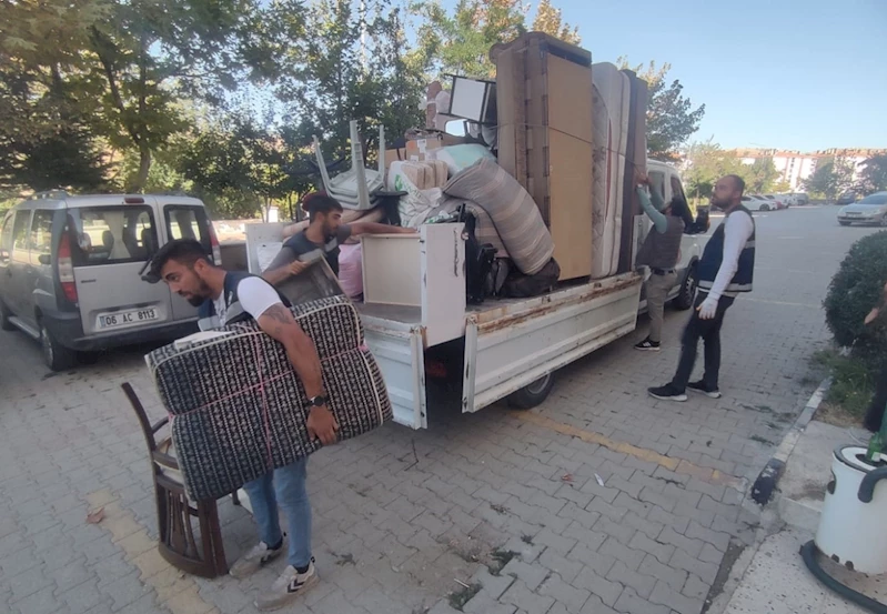 Keçiören’de üniversite öğrencilerine taşıma hizmeti