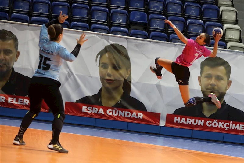 Yenimahalle SK, İzmir