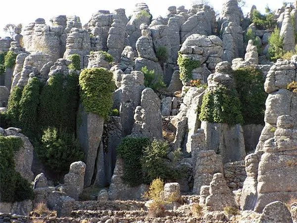 ANTALYA’NIN KAPADOKYA’SI OLAN ‘ADAM KAYALAR’ BÜYÜK İLGİ GÖRÜYOR
