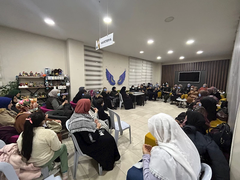 Emirdağ Kadın Kültür Evi’nde Regaip Kandili Programı