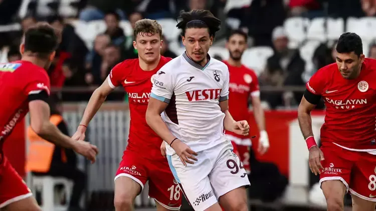 ANTALYASPOR 1-1 TRABZONSPOR.. 1