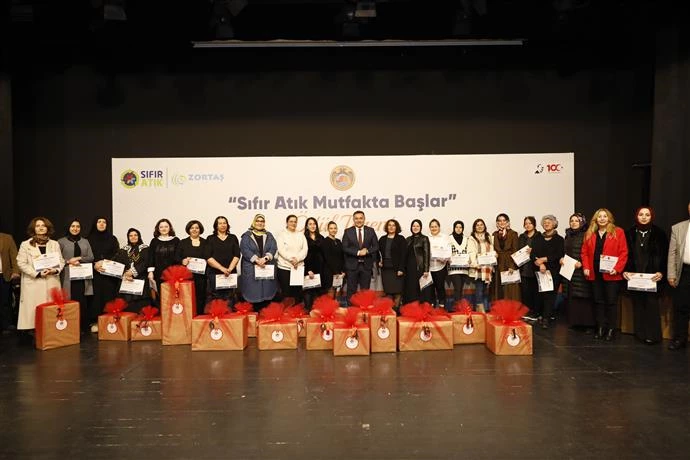 2. SIFIR ATIK MUTFAKTA BAŞLAR YARIŞMASI’NIN KAZANANLARI ÖDÜLLENDİRİLDİ