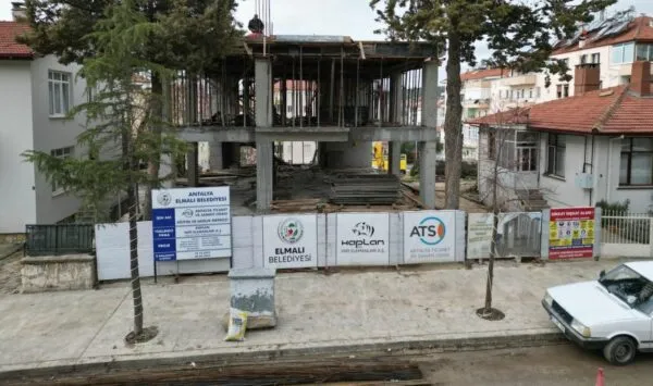 ATSO ELMALI EĞİTİM VE SAĞLIK MERKEZİ BİNASI YÜKSELİYOR