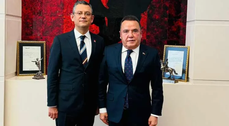 ANTALYA BÜYÜKŞEHİR’E YENİDEN ADAY GÖSTERİLEN BÖCEK’TEN İLK MESAJ