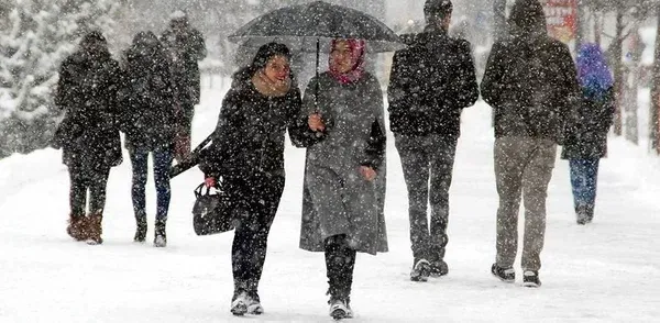 DONDURUCU SOĞUKLAR GELİYOR.. BÜTÜN BÖLGELERİMİZ ÇOK BULUTLU OLACAK