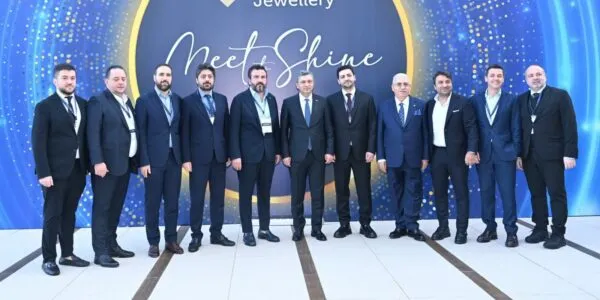 MÜCEVHER TUTKUNLARI TÜRKİYE’NİN VİTRİNİ ANTALYADA BULUŞUYOR