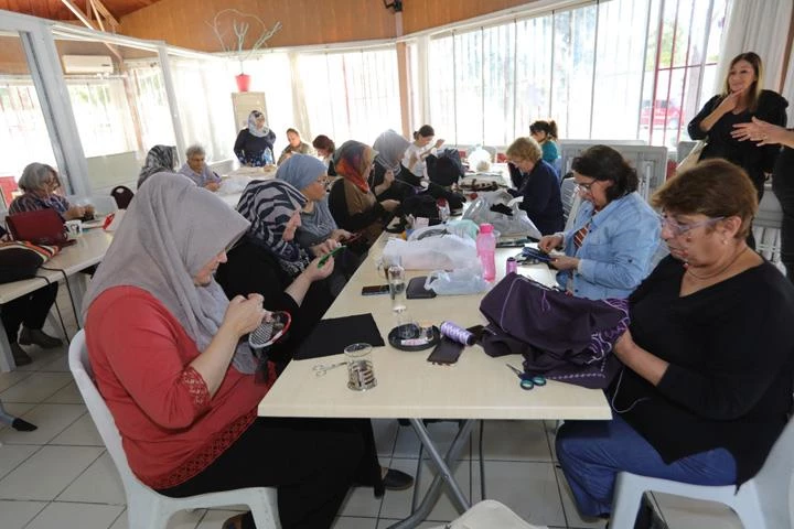 Başkan Sandal, “Güçlü kadın, güçlü Bayraklı”