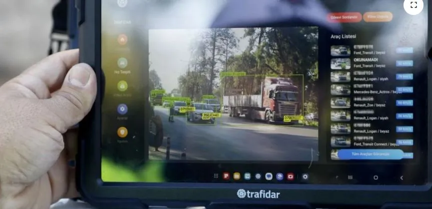 TAMAMEN YERLİ.. TRAFİĞİN DENETLENMESİ ARTIK ‘YAPAY ZEKA’YA EMANET