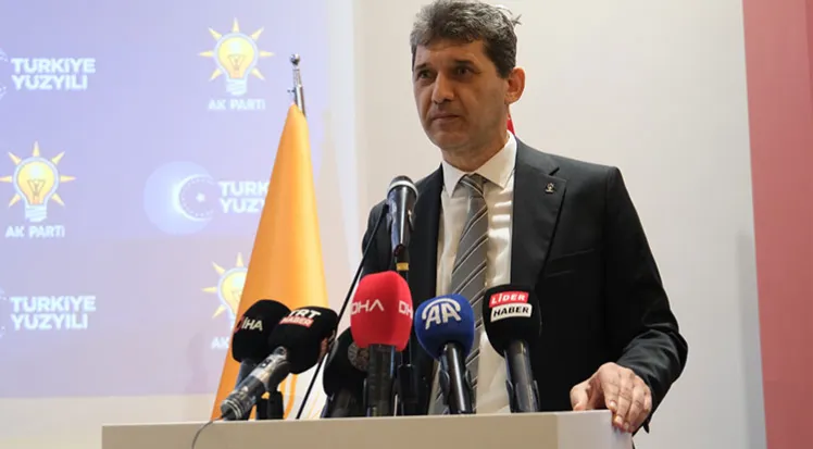 AK PARTİ’DEN BÖCEK’E.. ‘HEM YOL AÇMIYOR HEM DE YOL KAPATIYOR’