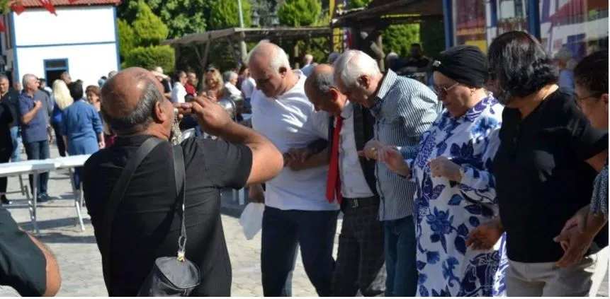 ANTALYA’DA GAZİANTEPLİLER ‘NOHUT DÜRÜMÜ ŞENLİĞİ’NDE’ BULUŞTU