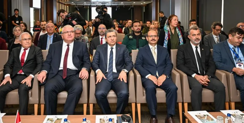 KUMLUCA’DA AFETLE MÜCADELE ÇALIŞTAYI DÜZENLENDİ