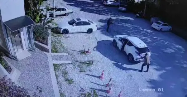 İYİ PARTİ MANAVGAT İLÇE ESKİ BAŞKANI ERGEN’İ AYAĞINDAN VURDULAR