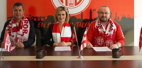 ANTALYASPOR FUTBOL OKULU DENİZLİ’DE
