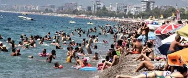 RUSLAR DUBAİ VE BALKANLAR’A KAYIYOR.. AMA ANTALYA HEP 1 NUMARA