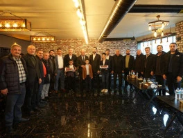 MARDİNLİ ESNAFLAR BAŞKAN İSMET YILDIRIM’I AĞIRLADI