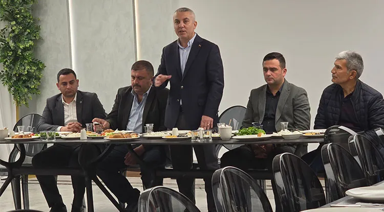 DURMUŞ KAAN ŞAHİN.. MUHTARLARLA BİR ARAYA GELDİ