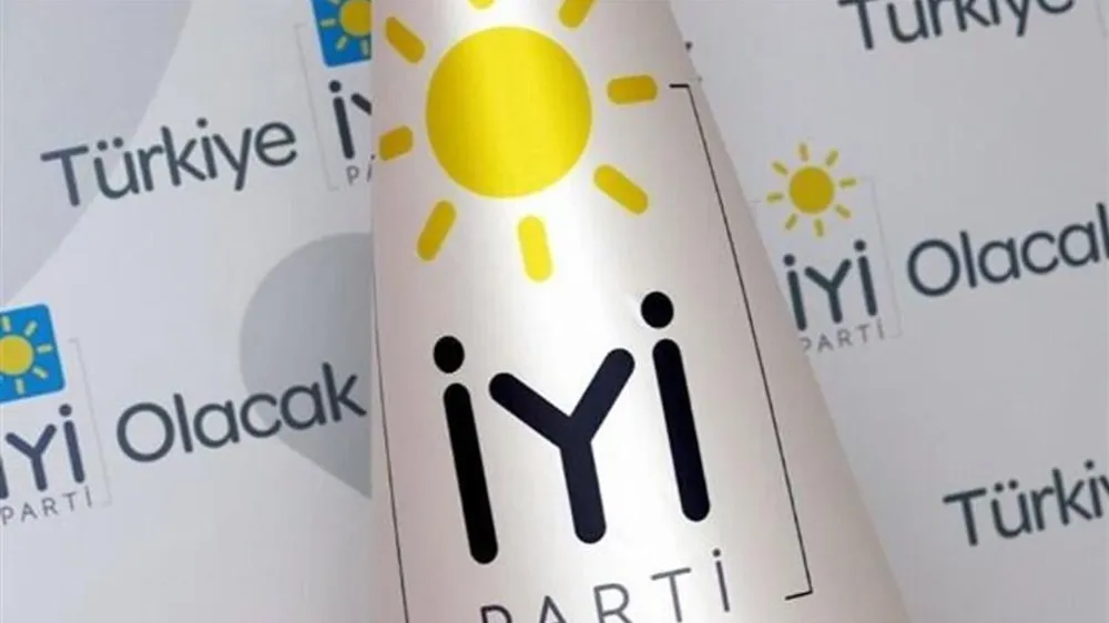 İYİ PARTİ MURATPAŞA İLÇE TEŞİKLATI CHP