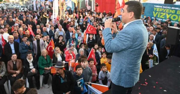 TÜTÜNCÜ ANTALYA’NIN ‘ALTIN ÇAĞI’ PROJELERİNİ AÇIKLAYACAK.. ‘BELEDİYECİLİK AK PARTİ’NİN İŞİDİR’