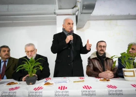 BAŞKAN YILDIRIM SİTE SAKİNLERİYLE BULUŞTU