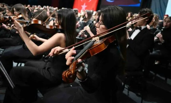 SMA HASTASI YUSUF İÇİN ‘USTALARA SAYGI’ KONSERİ