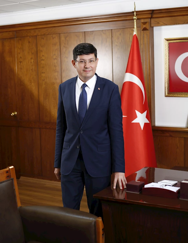 Kürşat Başkan Türk siyasetinin hocasını unutmadı