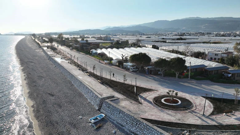 Büyükşehir Belediyesi Demre’ye  yeni bir sosyal alan kazandırdı