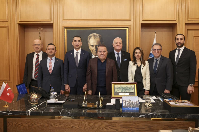 Başkan Böcek’e ANSİAD’dan ziyaret