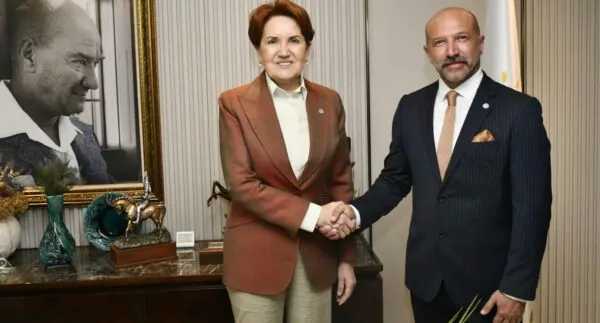 BARIŞ AYAN MECLİS ÜYELİĞİ ADAYLIĞINDAN İSTİFA ETTİ
