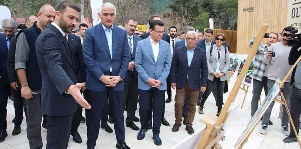 BAKAN ERSOY’DAN TURİZME GECE MÜZECİLİĞİ DOPİNGİ
