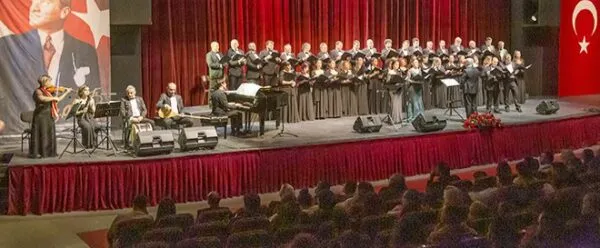 ÇANAKKALE ŞEHİTLERİ İÇİN KONSER