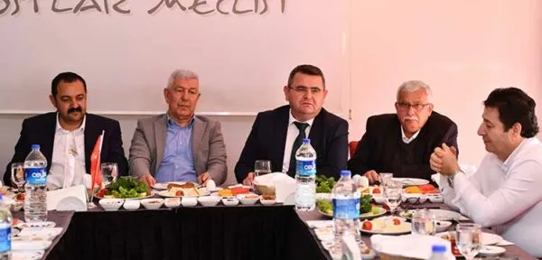 BEKİR KIVRIM DOSTLAR MECLİSİ’NİN KONUĞU OLDU