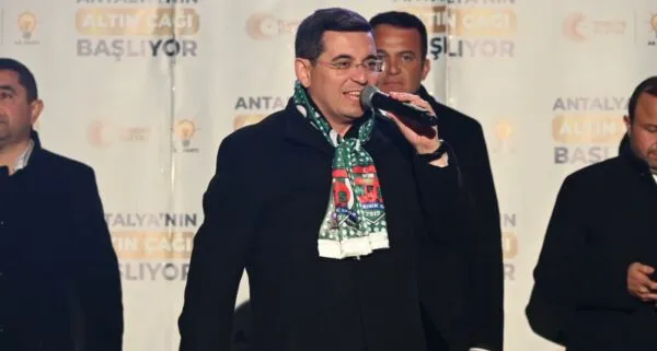 ‘BİZE VERDİĞİNİZ HER OYU HELAL ETTİRECEĞİZ.. KAZANAN ANTALYA OLACAK’