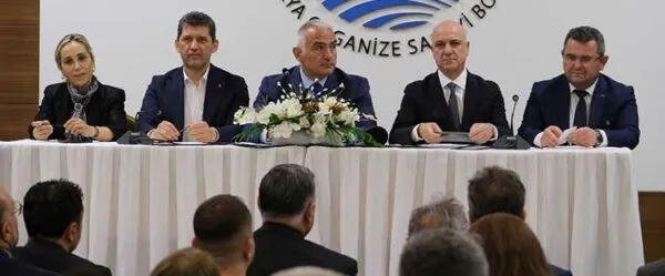 ERSOY’DAN YEREL YÖNETİM VURGUSU.. ‘ÇOK DAHA GENİŞ UFUKLU BİR HİZMET