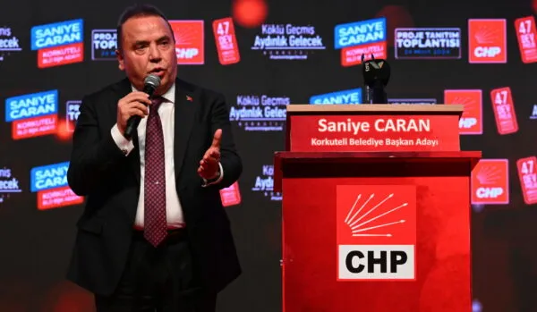 BÖCEK KORKUTELİ’DE KONUŞTU.. ‘PLASTİK KASA ÜRETİM TESİSİ KURACAĞIZ’