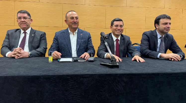 ‘BÜYÜKŞEHİR MECLİSİ 5 YIL ŞAHSİ İMAR PLANLARI GÜNDEMLERİYLE OYALANDI’