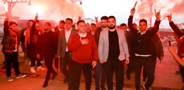OKURCALAR’DAN YÜCEL’E DESTEK