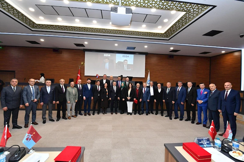 Genç, Ortahisar’ın son meclis toplantısını yönetti